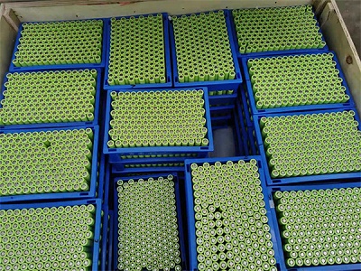 回收锂电池次品 回收18650锂电池